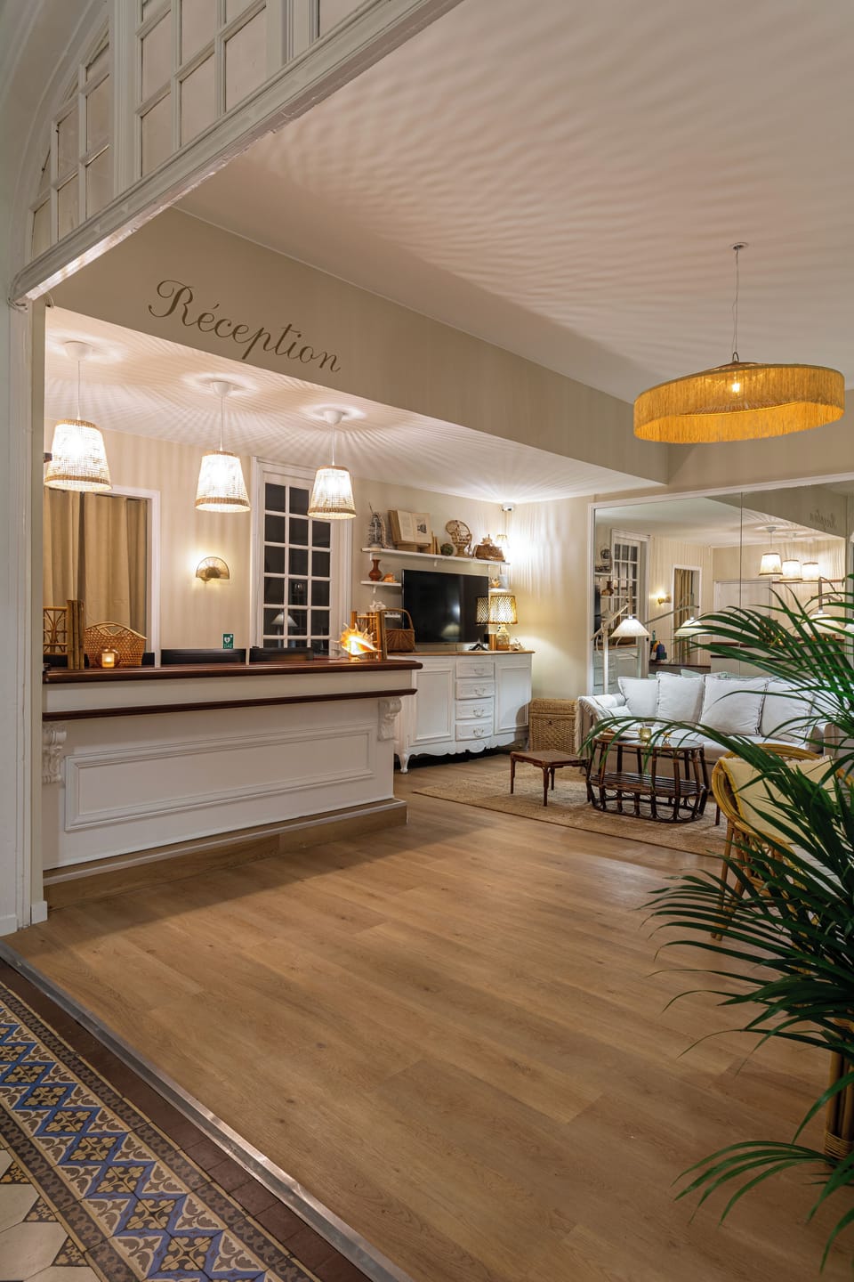 Hôtel de la Plage Hotel in Courseulles-sur-Mer