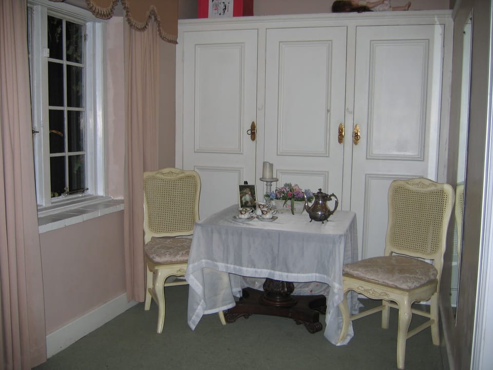 Victorian Bridal Suite  | Room amenity