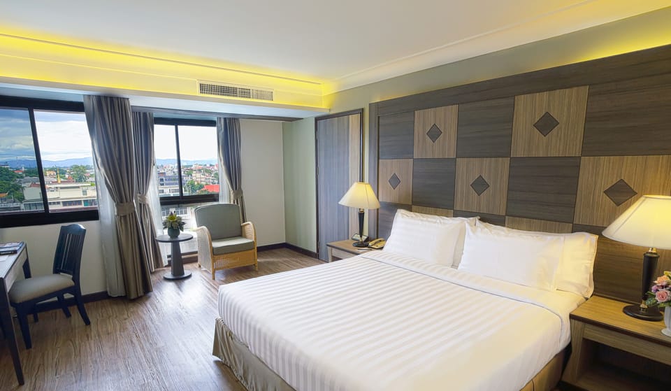 Grand Superior Double or Twin Room | Pillowtop beds, minibar, in-room safe, desk