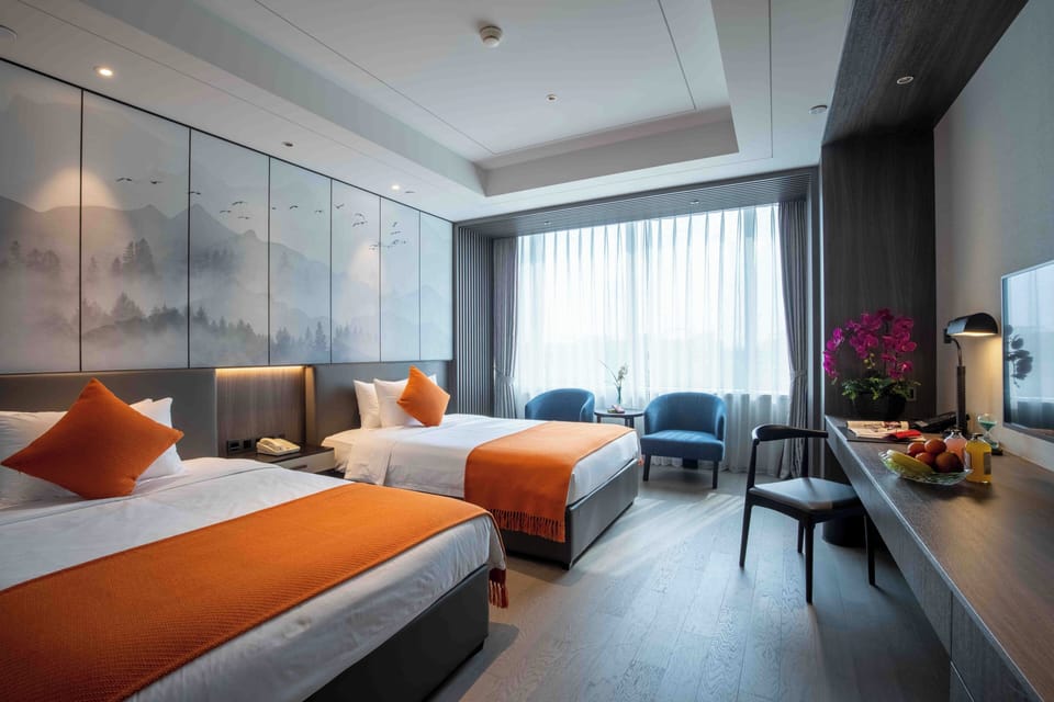Deluxe Twin With View | In-room safe, desk, blackout drapes, free WiFi