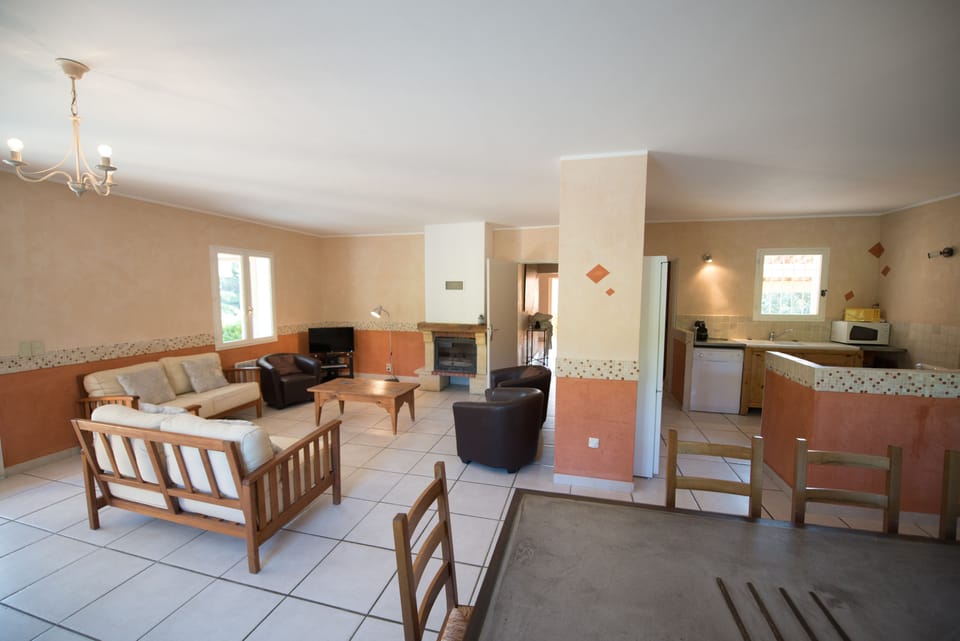 Villa, 5 Bedrooms | Premium bedding, in-room safe, soundproofing, free WiFi