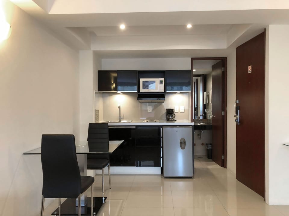 Economy Double Room | In-room dining