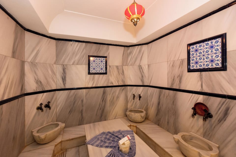 Pera Rose Hotel & SPA - Special Class Hotel in Istanbul