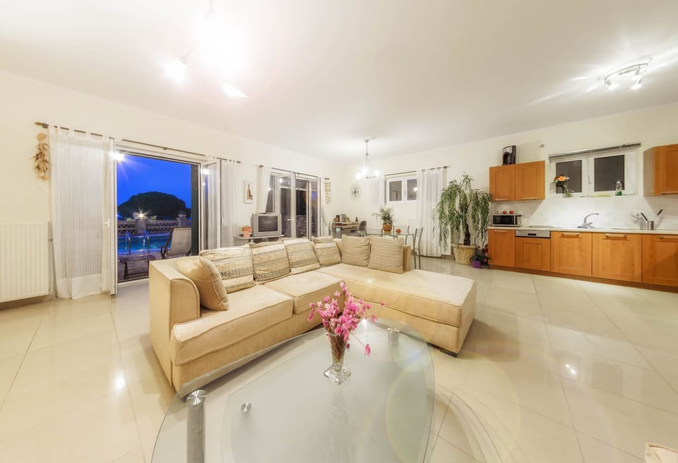 Apartment, 2 Bedrooms, Private Pool | Living area | 20-inch TV with cable channels