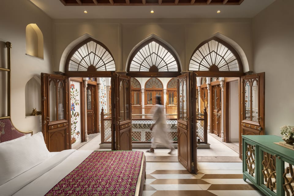 Jahan Ara - Golden Haveli | Egyptian cotton sheets, premium bedding, down comforters
