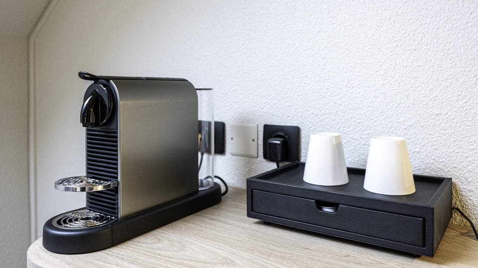 Superior Room, 1 King Bed with Sofa bed | Room amenity