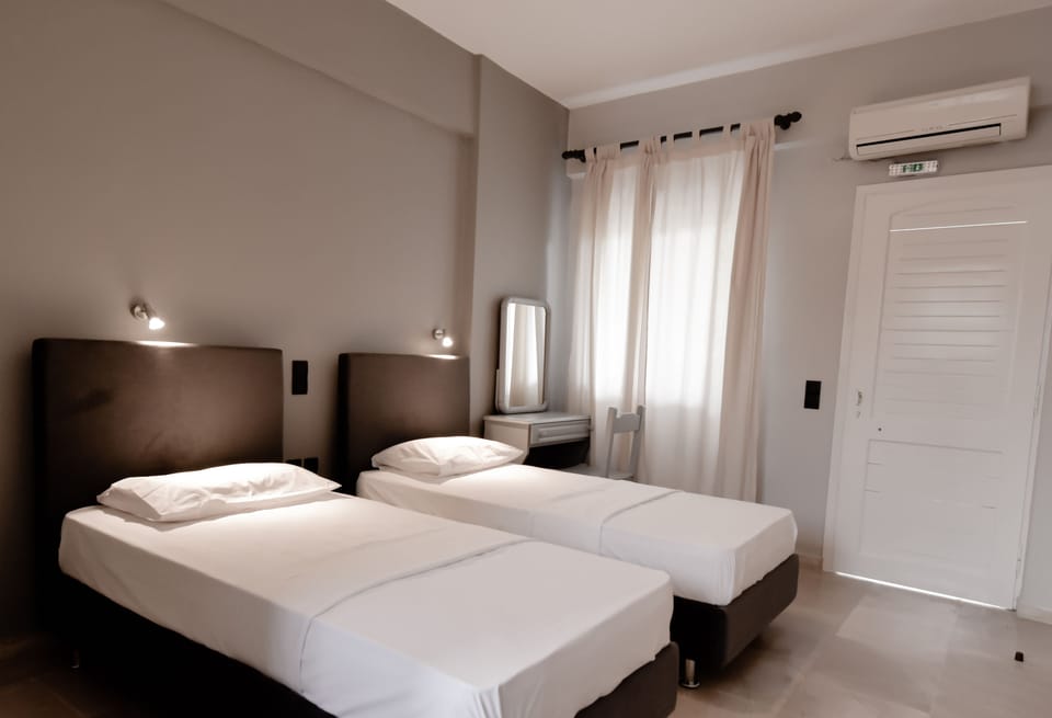 Studio | Free cribs/infant beds, free WiFi