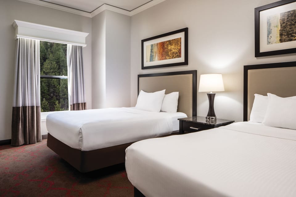 Deluxe Double Room, 2 Queen Beds | Premium bedding, pillowtop beds, in-room safe, desk