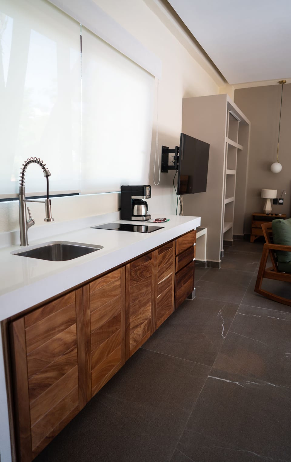 Private kitchenette