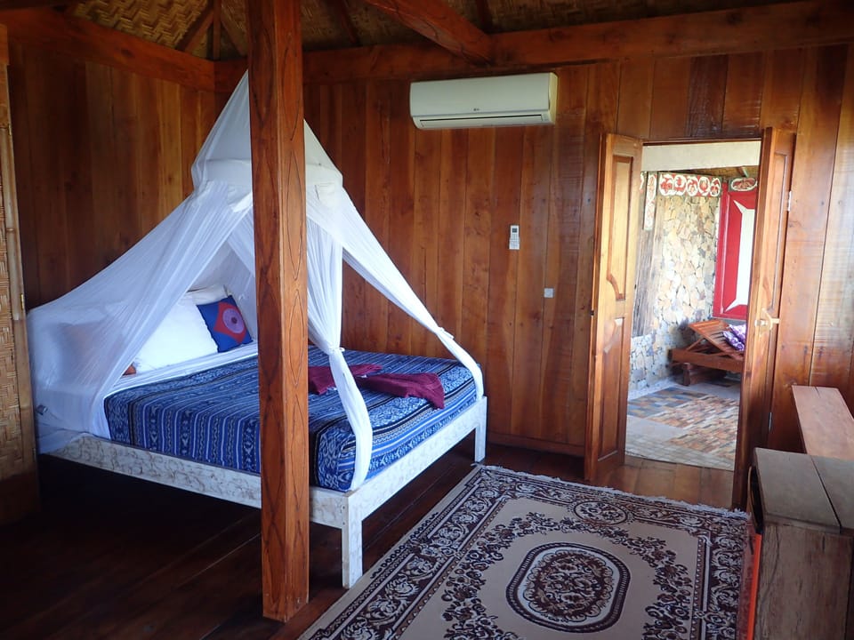 Premium Bungalow, Ocean View | Premium bedding, desk, blackout drapes, cribs (surcharge)