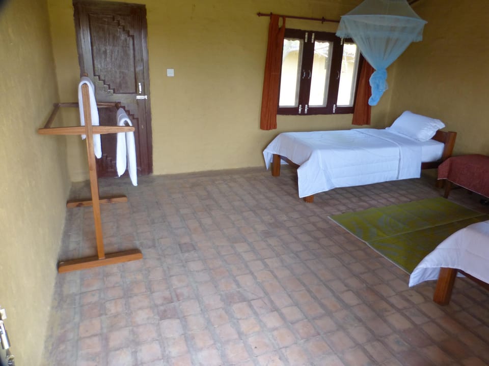 Deluxe Double or Twin Room, Garden View, Garden Area | Premium bedding, desk, free WiFi