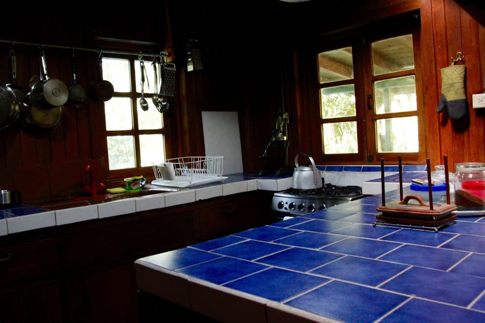 Cabin #4 Top Floor (Inside Cloud forest) | Private kitchen