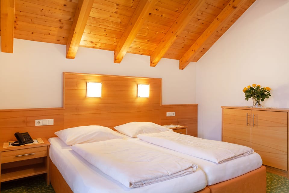 Apartment, 2 Bedrooms, Kitchen (120 EUR final cleaning fee not incl.) | Premium bedding, in-room safe, desk, blackout drapes
