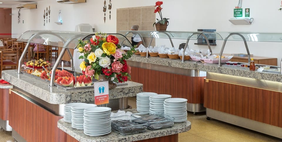 Daily buffet breakfast for a fee