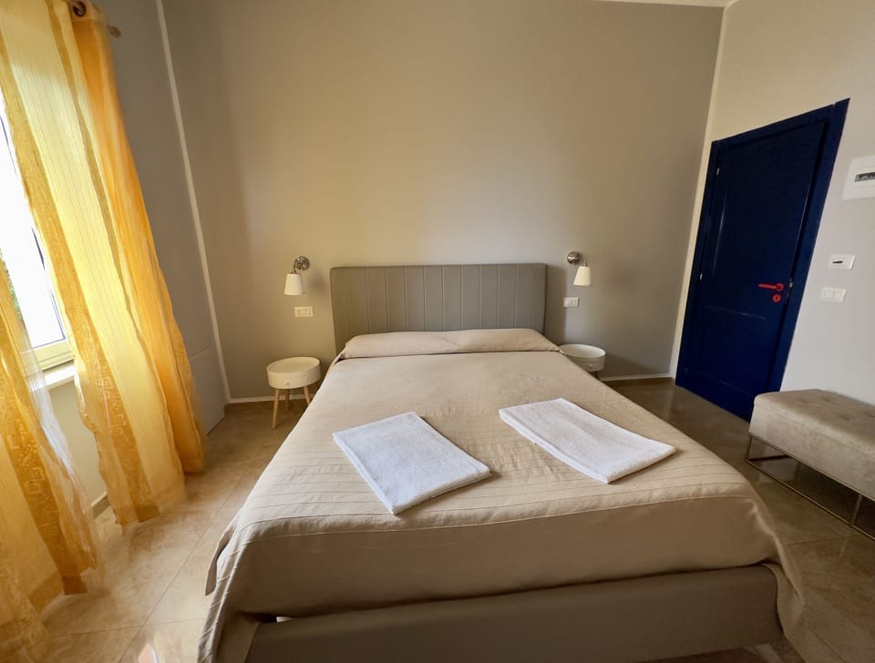 Double or Twin Room, Sea View | Desk, free WiFi, bed sheets