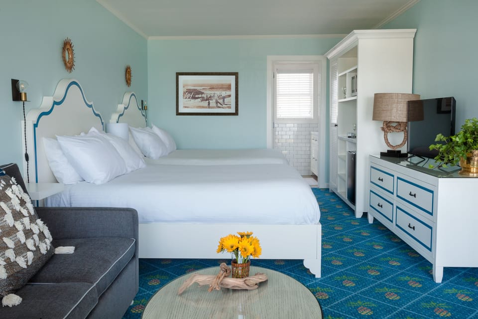 In-room safe, iron/ironing board, cribs/infant beds, rollaway beds