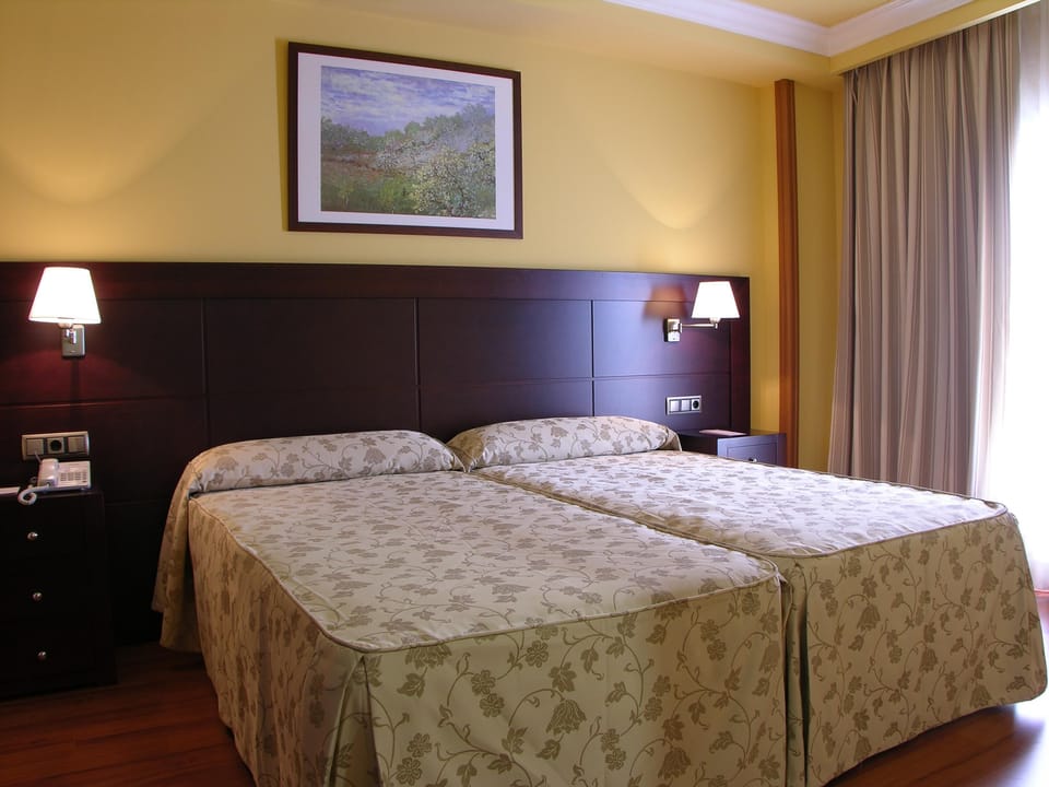 Minibar, in-room safe, desk, blackout drapes