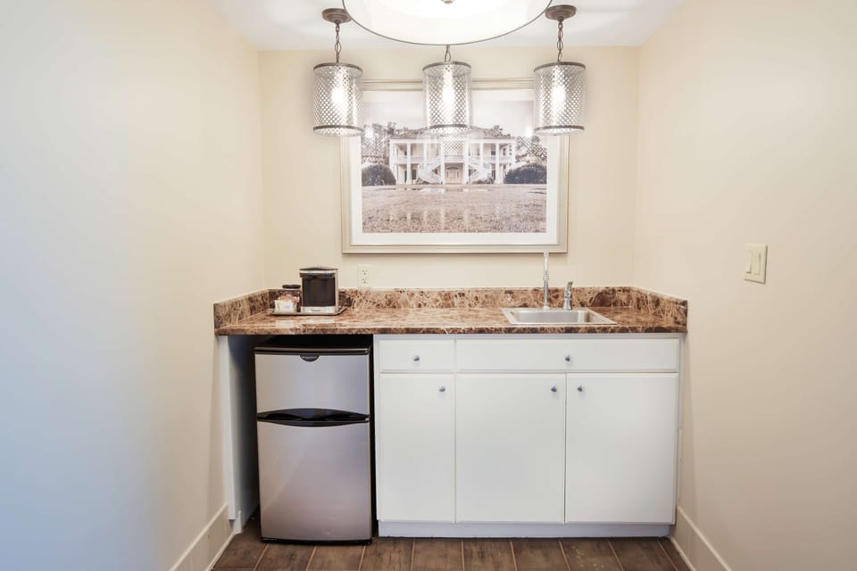 Suite | Minibar