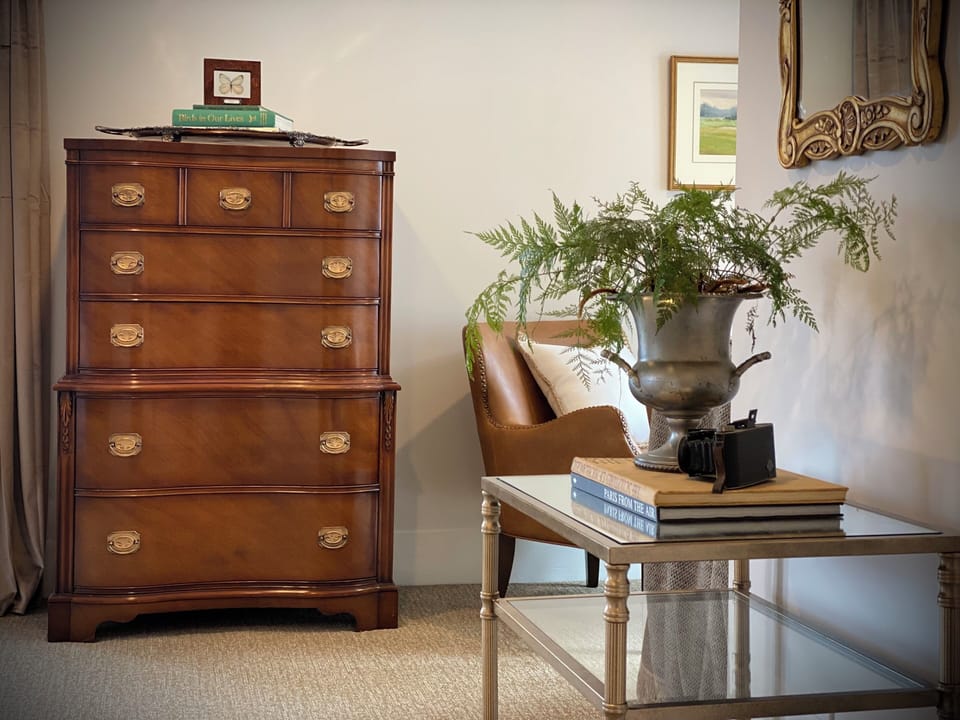 Classic Room | Individually decorated, individually furnished, iron/ironing board