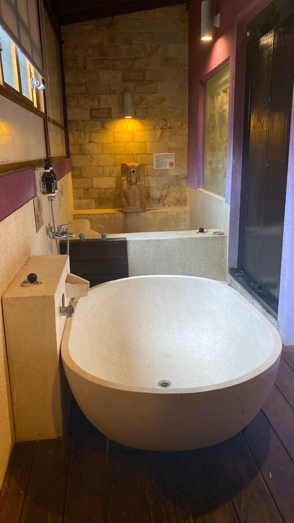 Double Room | Bathroom | Combined shower/tub, spring water tub, rainfall showerhead, hair dryer