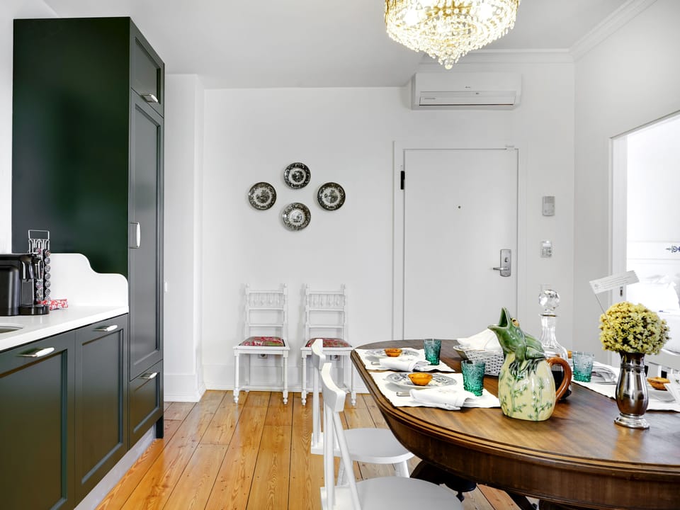 Private kitchenette