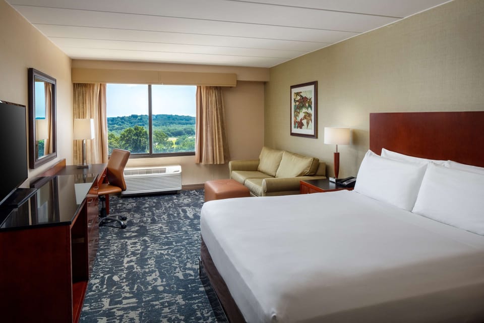 Premium bedding, down comforters, pillowtop beds, in-room safe