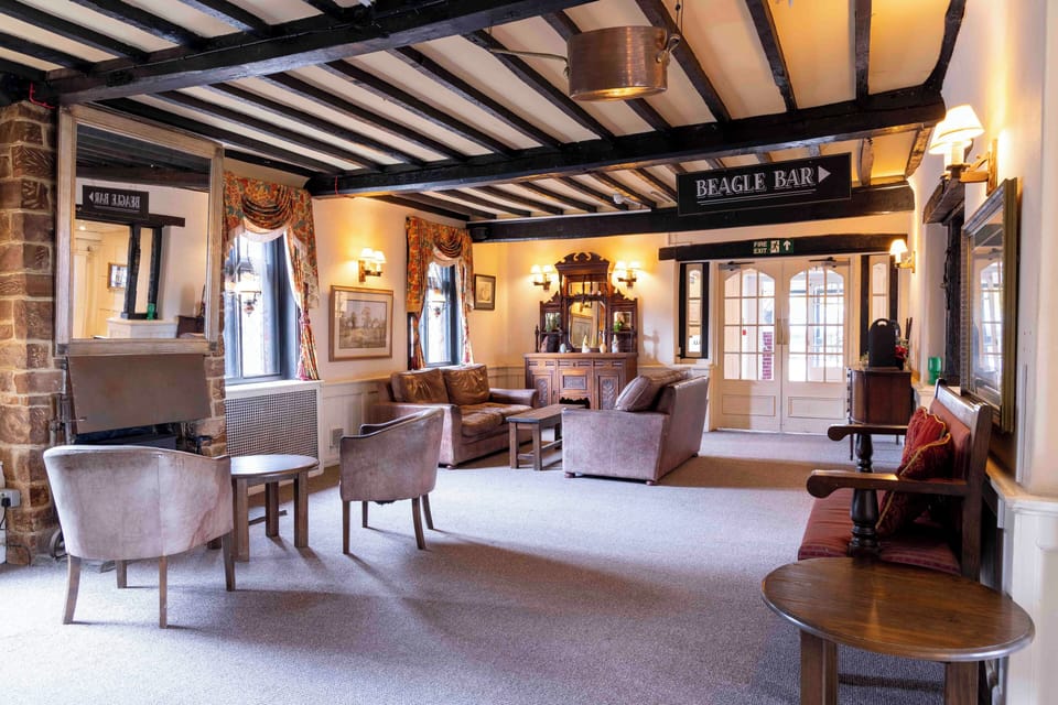 The Roebuck Hotel by Greene King Inns Inn in Mid Sussex District