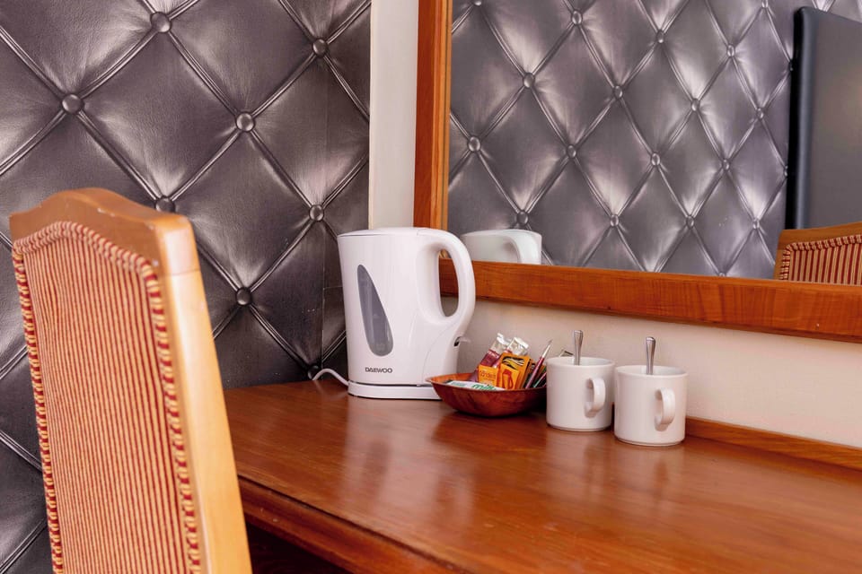 Double Room | Free WiFi, bed sheets