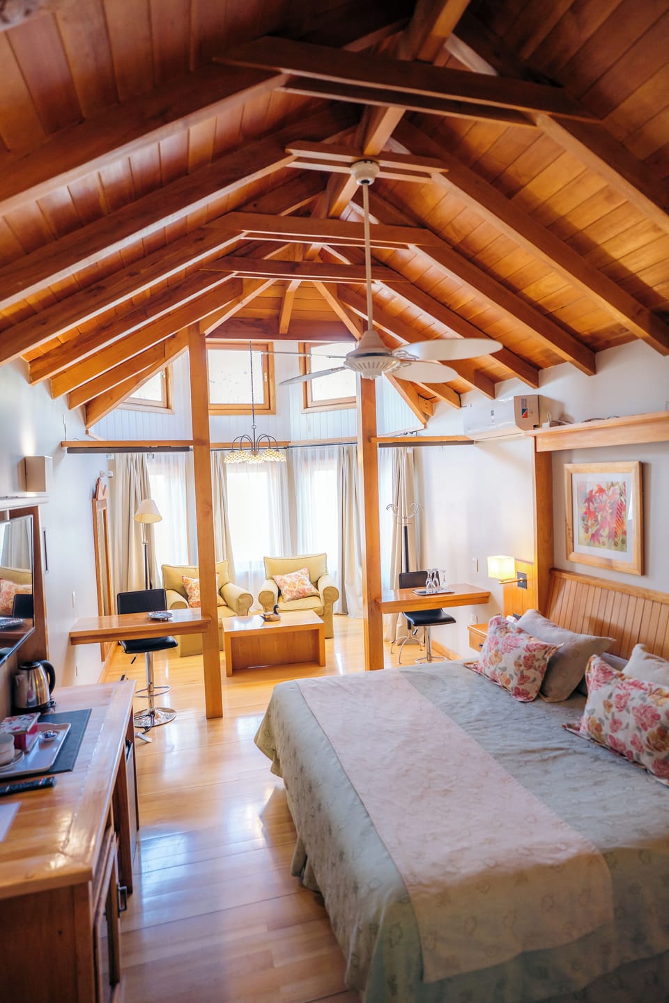 Studio Suite | In-room safe, desk, blackout drapes, soundproofing
