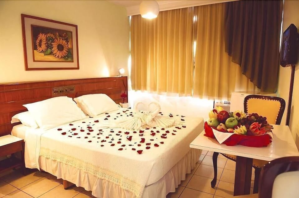 Minibar, desk, blackout drapes, free WiFi