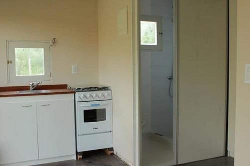 Monoambiente 2 | Private kitchen | Fridge, oven, stovetop, coffee/tea maker
