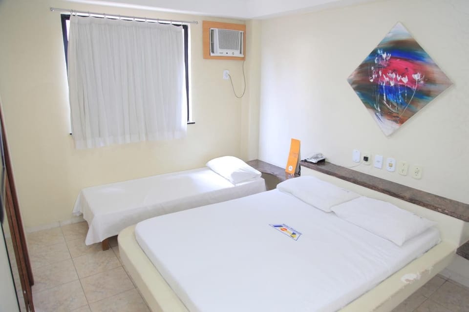 Minibar, blackout drapes, free WiFi, bed sheets