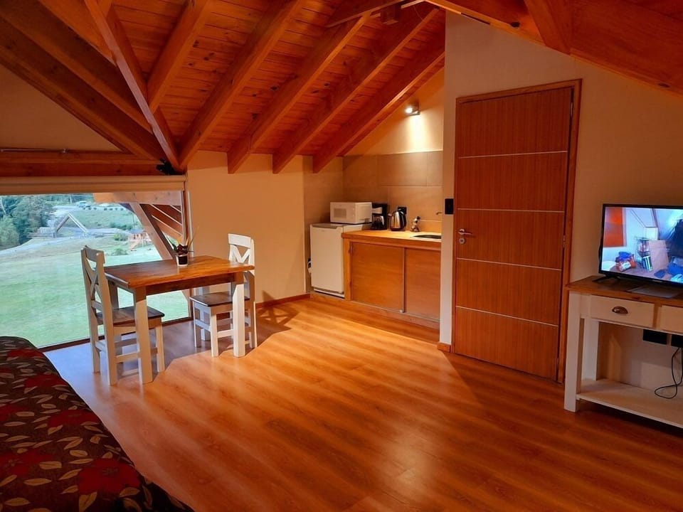 Classic Loft | Premium bedding, in-room safe, iron/ironing board, free WiFi