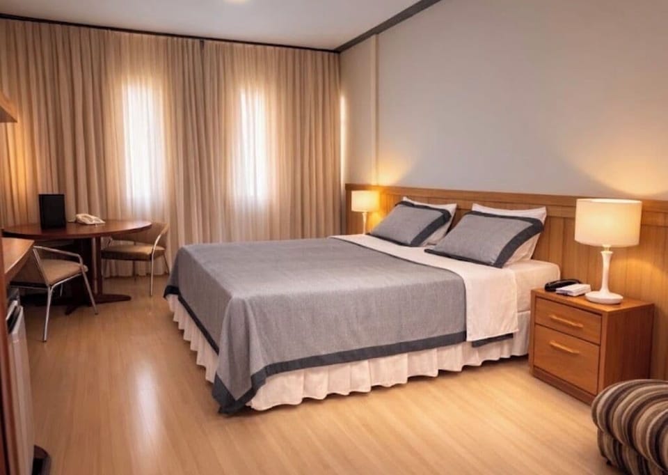 Executive Room (Especial) | Minibar, desk, free WiFi, bed sheets