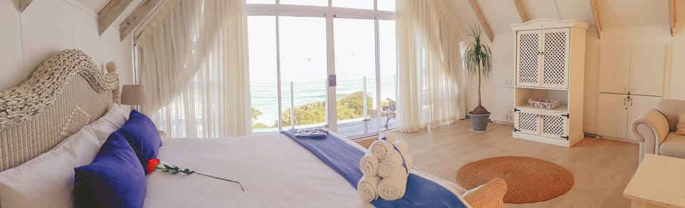 Comfort Penthouse (Ocean Penthouse) | 1 bedroom, in-room safe, free WiFi, bed sheets