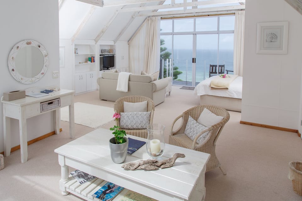 Comfort Penthouse (Sky Penthouse) | 1 bedroom, in-room safe, free WiFi, bed sheets