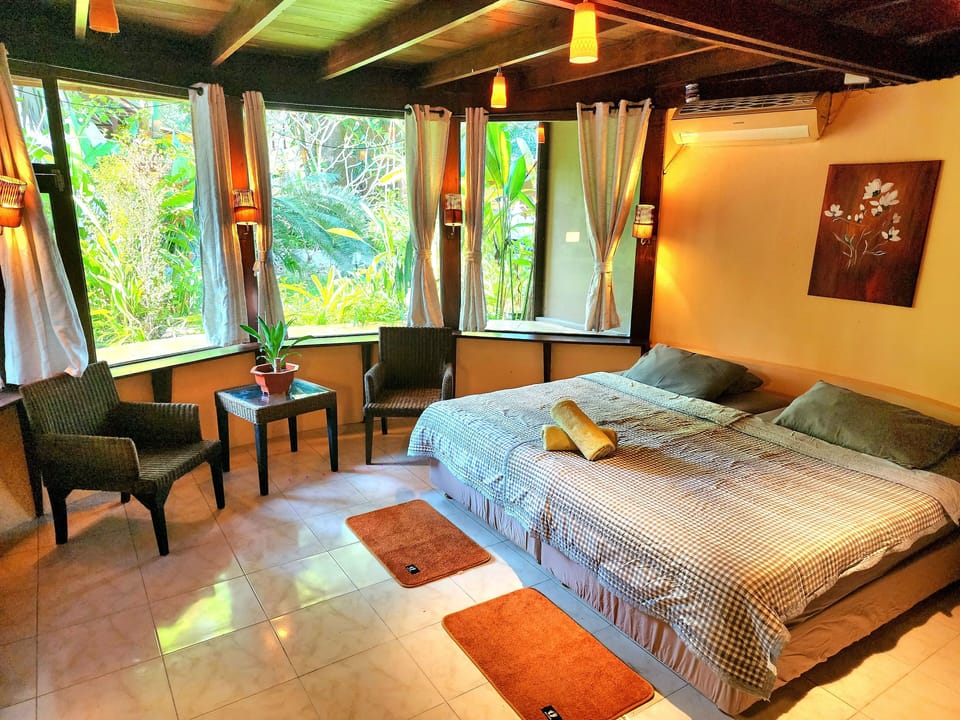 Standard Double Garden View (S) | Minibar, desk, iron/ironing board, free WiFi