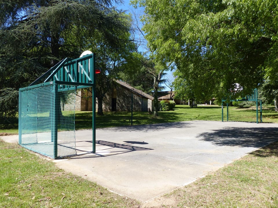 Sport court