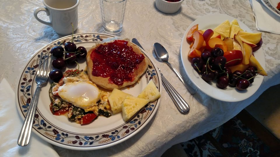 Free daily full breakfast