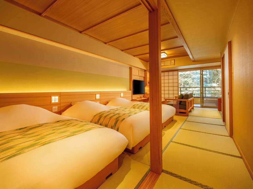 Triple Room | Down comforters, in-room safe, free WiFi