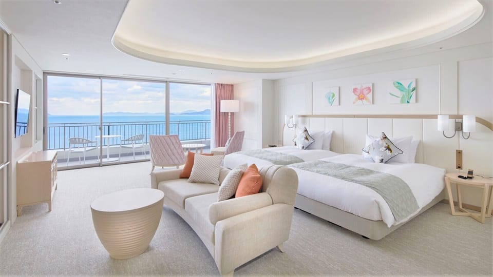 Luxury Triple Room, 3 Bedrooms, Non Smoking, Sea View | Minibar, in-room safe, WiFi (free), bed sheets