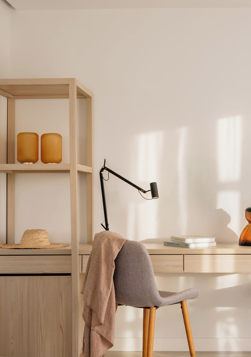 Deluxe Room | Minibar, free WiFi, bed sheets