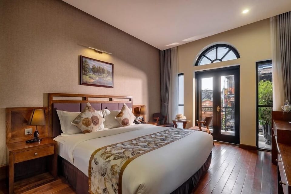 Deluxe Room | Front of property