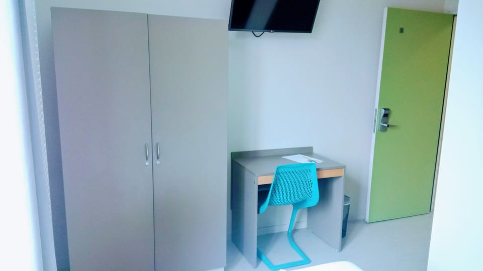 Single Room | Room amenity