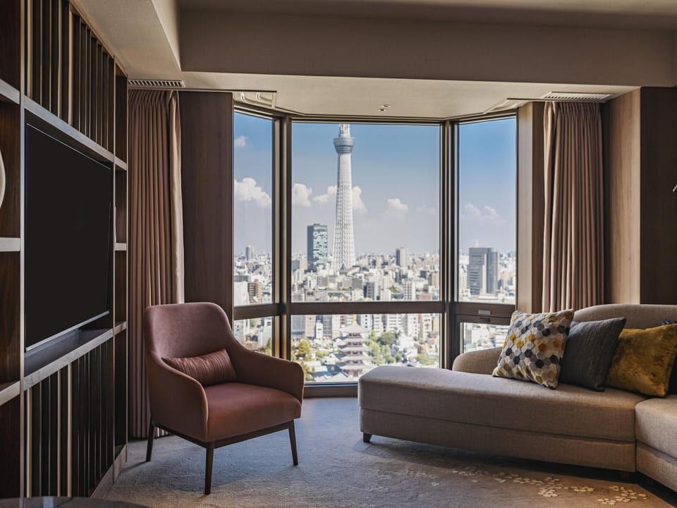 In-room safe, desk, blackout drapes, soundproofing