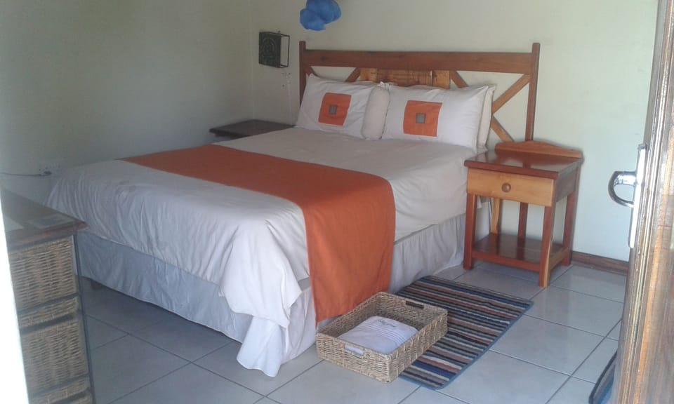 Standard Chalet, 1 Double Bed | Desk