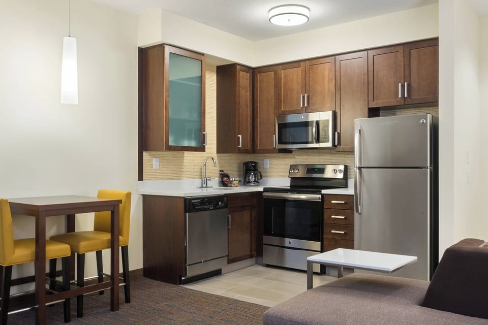 Studio, 1 King Bed with Sofa bed | Private kitchen | Fridge, microwave, oven, dishwasher