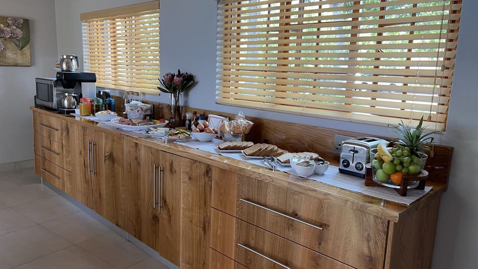 Free buffet breakfast