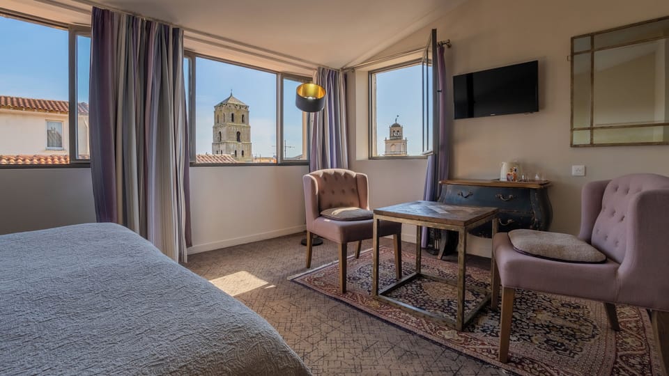 Suite Junior, 1 lit double, vue sur la ville Panoramique | Premium bedding, minibar, in-room safe, desk
