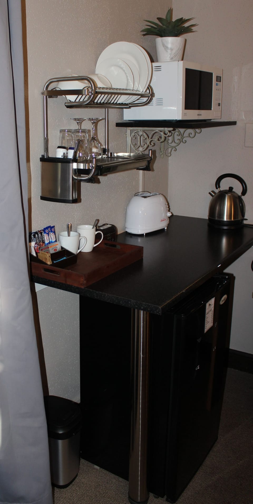 Standard Room, 1 Bedroom | Courtyard view